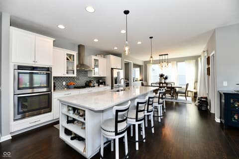 Photo of 5395 Forest Glen Drive, Brownsburg, IN