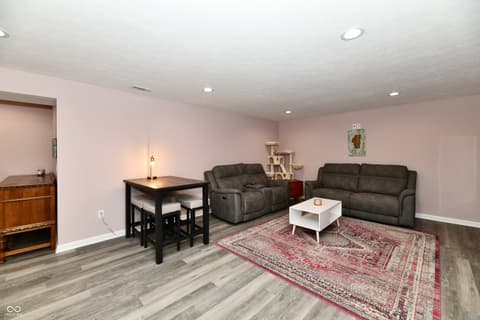 Photo of 5395 Forest Glen Drive, Brownsburg, IN