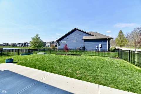 Photo of 5395 Forest Glen Drive, Brownsburg, IN