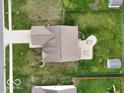 Aerial view at 8625 Baypointe Drive, Avon, IN