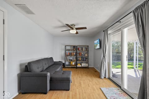 Photo of 1051 Elm Street, Greenwood, IN
