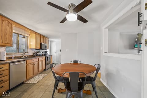 Photo of 1051 Elm Street, Greenwood, IN