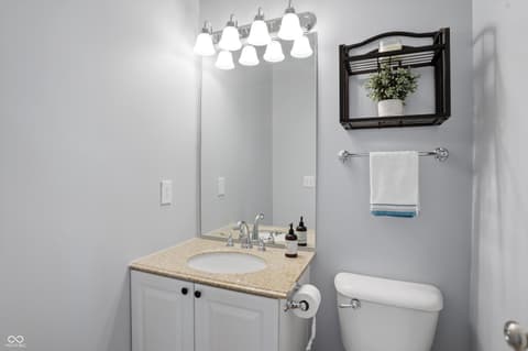 Photo of 7732 Prairie View Drive, Indianapolis, IN
