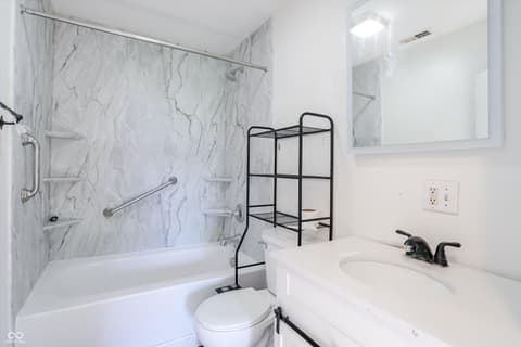 Photo of 57 14th Street, Franklin, IN