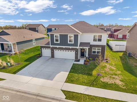 Photo of 275 Lucky Hat Lane, Danville, IN