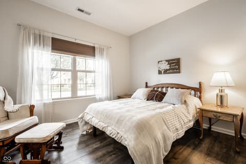 Photo of 2614 Oneida Lane, Indianapolis, IN