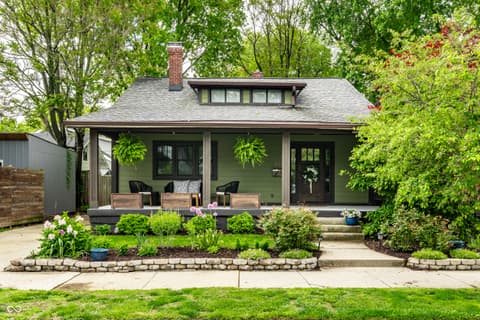 623 E 49th Street