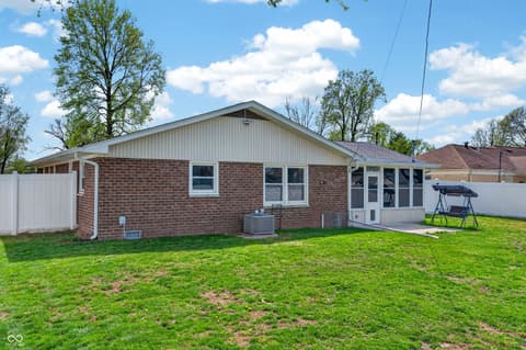 Photo of 5230 Yellowwood Drive, Columbus, IN