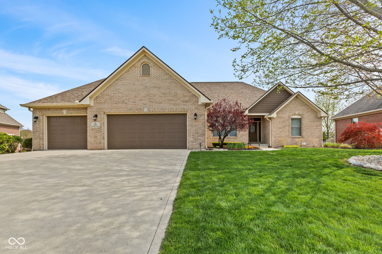 Photo of 5312 Brooks Bend, Greenwood, IN