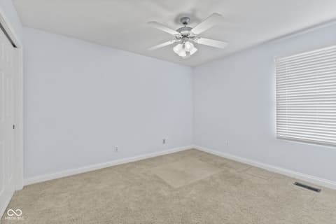 Photo of 5312 Brooks Bend, Greenwood, IN
