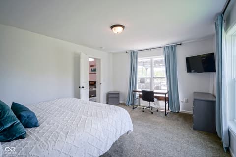 Photo of 9550 E Northshore Drive, Unionville, IN