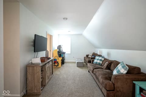 Photo of 9550 E Northshore Drive, Unionville, IN