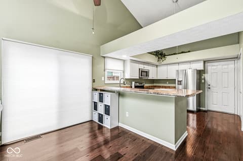 Photo of 10758 Pimlico Circle, Carmel, IN
