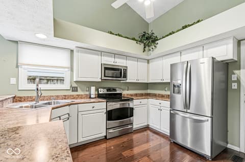 Photo of 10758 Pimlico Circle, Carmel, IN