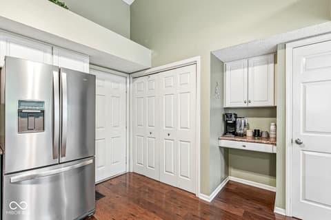 Photo of 10758 Pimlico Circle, Carmel, IN