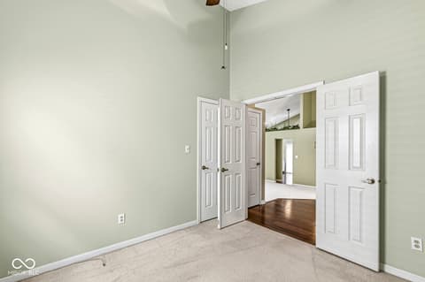 Photo of 10758 Pimlico Circle, Carmel, IN