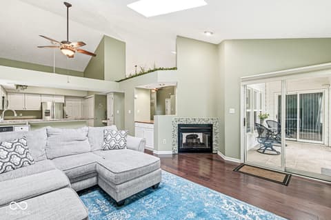 Photo of 10758 Pimlico Circle, Carmel, IN