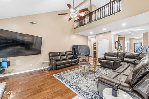Photo of 979 Glenmore Trail, Brownsburg, IN