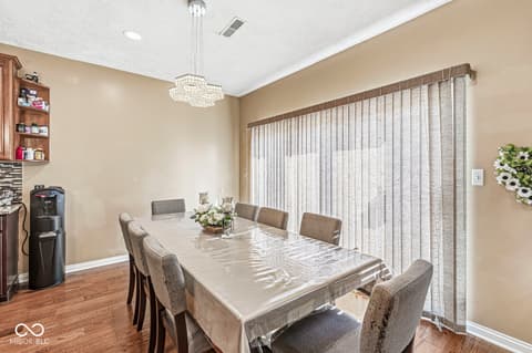 Photo of 979 Glenmore Trail, Brownsburg, IN