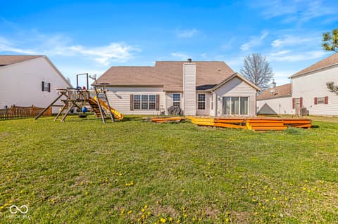 Photo of 979 Glenmore Trail, Brownsburg, IN