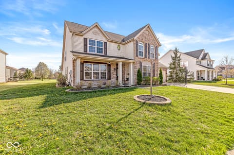 Photo of 979 Glenmore Trail, Brownsburg, IN