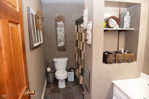 Bathroom at 501 S Us Highway 41, Williamsport, IN