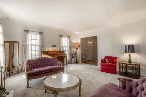 Living room at 5510 W Bethel Avenue, Muncie, IN