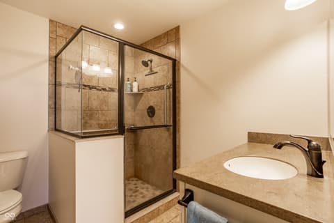 Primary bathroom at 5510 W Bethel Avenue, Muncie, IN