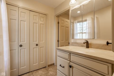 Primary bathroom at 5510 W Bethel Avenue, Muncie, IN