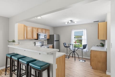 Photo of 5618 Congressional Place, Indianapolis, IN