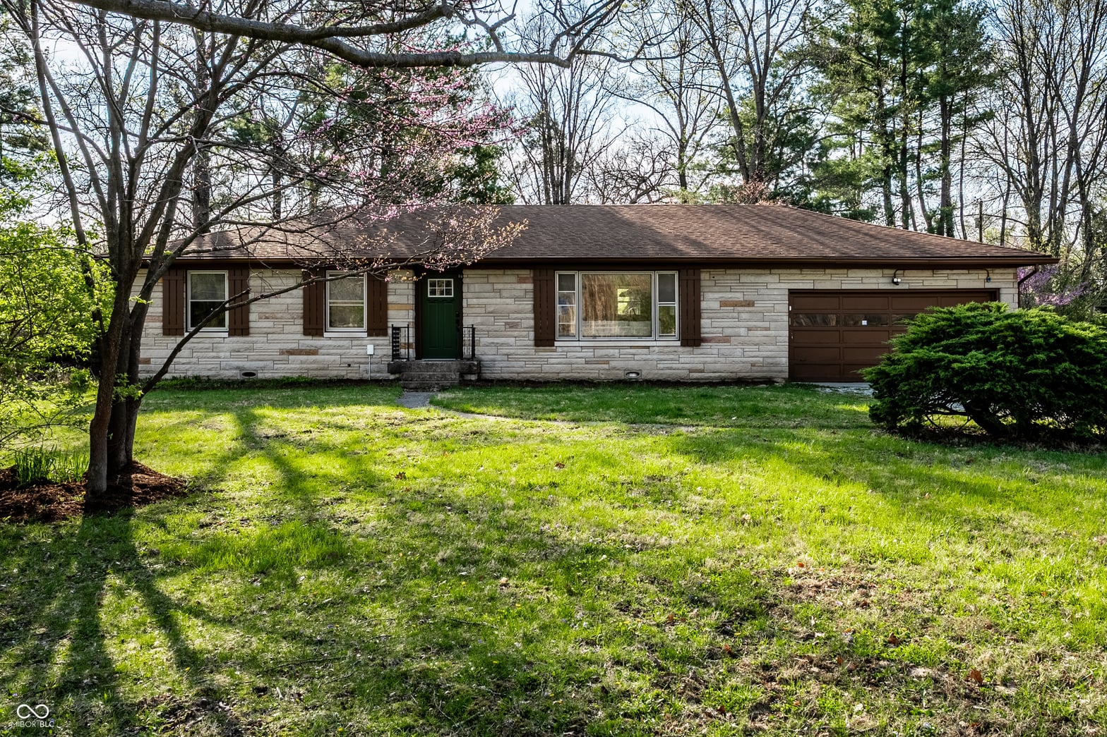 Photo of 7315 Indian Lake Road, Indianapolis, IN