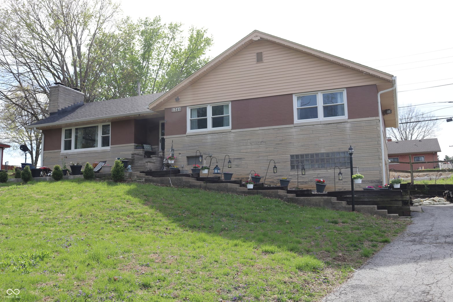 Front exterior at 1266 N Morgantown Road, Greenwood, IN