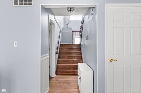 Photo of 8754 Nora Woods Drive, Indianapolis, IN