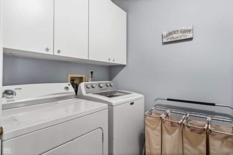 Photo of 8754 Nora Woods Drive, Indianapolis, IN