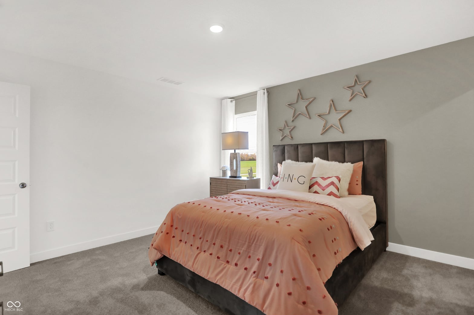 Photo 51
