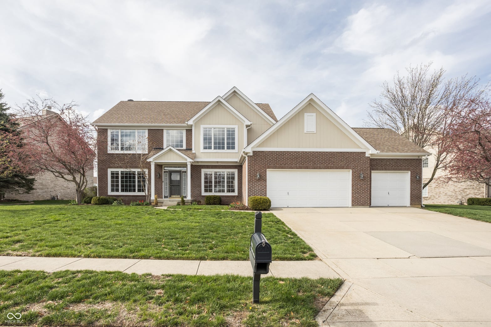Front exterior at 7820 Highland Park Drive, Brownsburg, IN