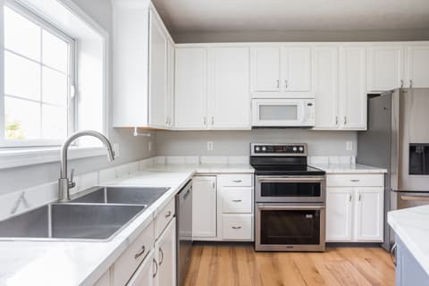 Kitchen at 7820 Highland Park Drive, Brownsburg, IN