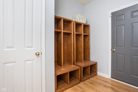 Laundry room at 7820 Highland Park Drive, Brownsburg, IN