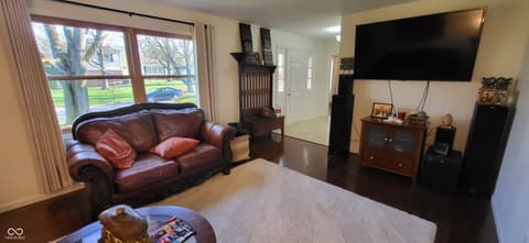 Living room at 3235 Citadel Court, Indianapolis, IN