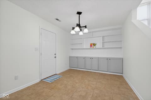 Photo of 17902 Sanibel Circle, Westfield, IN