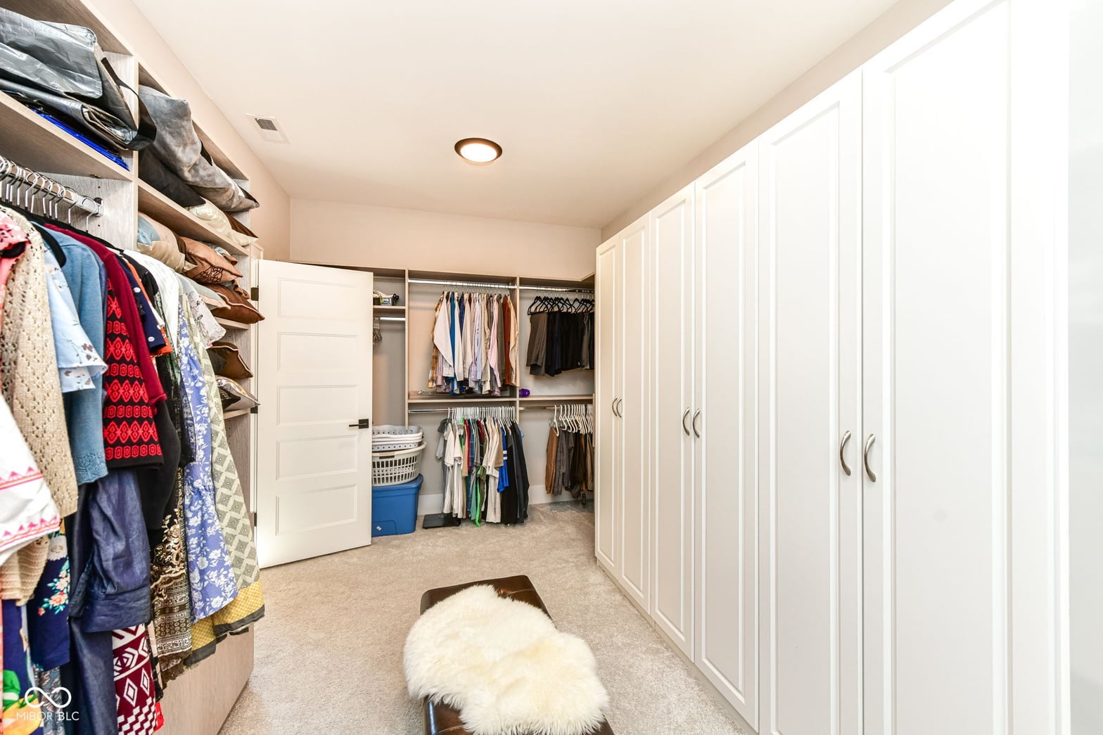 Walk In Closets