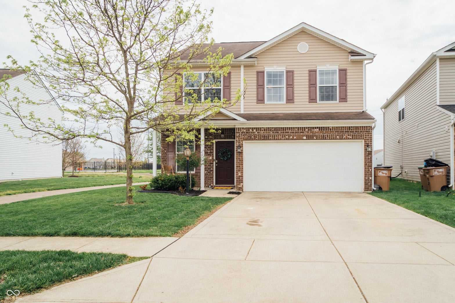 Front exterior at 2263 Shadow Bend Drive, Columbus, IN