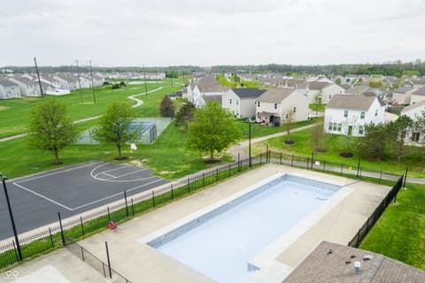 Pool at 2263 Shadow Bend Drive, Columbus, IN
