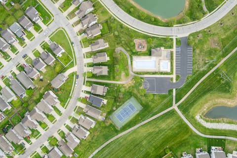Aerial view at 2263 Shadow Bend Drive, Columbus, IN
