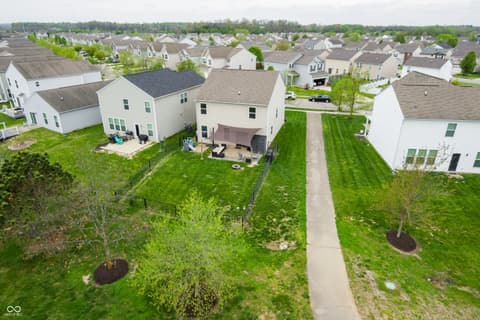 Aerial view at 2263 Shadow Bend Drive, Columbus, IN