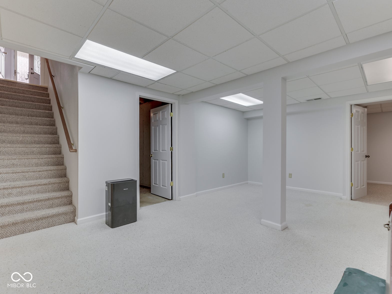 Photo 49