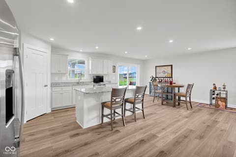 Photo of 959 Independence Drive, Edinburgh, IN
