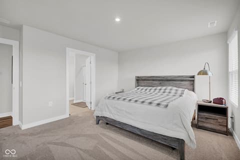 Photo of 959 Independence Drive, Edinburgh, IN