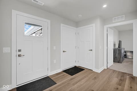 Photo of 959 Independence Drive, Edinburgh, IN