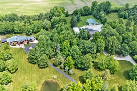 Photo of 7504 W 600 S, New Palestine, IN